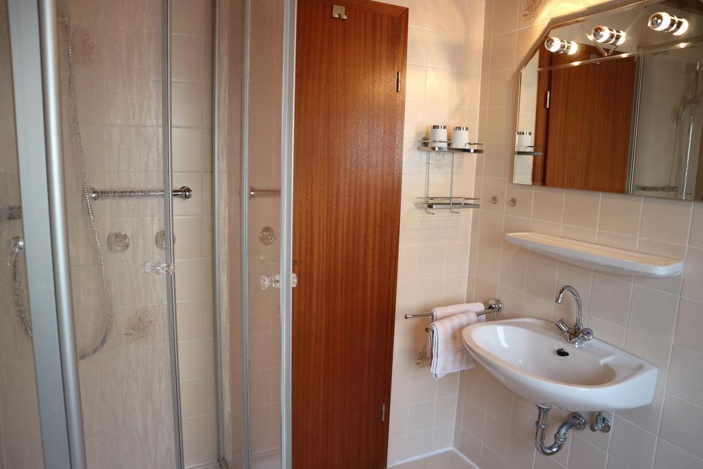 Gaestehaus Preuss Ellenz-Poltersdorf Ngoại thất bức ảnh